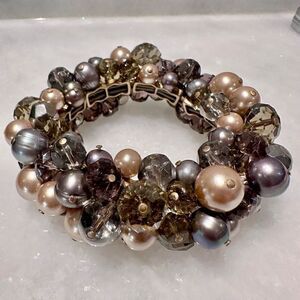 Stella & Dot Faux Pearl Crystal Cluster Black Gold Grey Bauble Bracelet